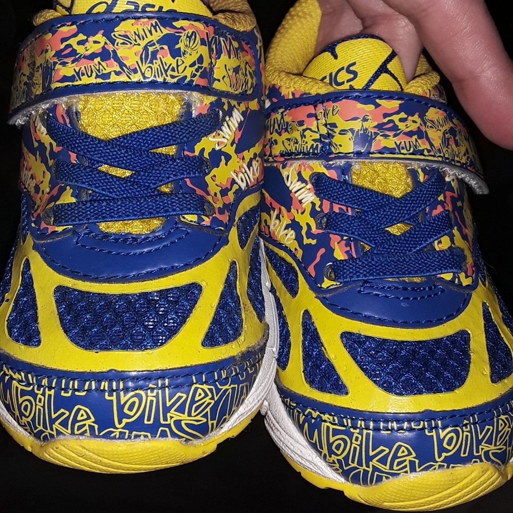 Toddler sz 5 EUC Asics sneakers Swim, Bike, Run